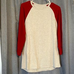 Lululemon Baseball tee